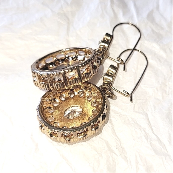 🦋 CRYSTAL, FAUX OPAL & FAUX SEED PEARL EARRINGS - Picture 4 of 6